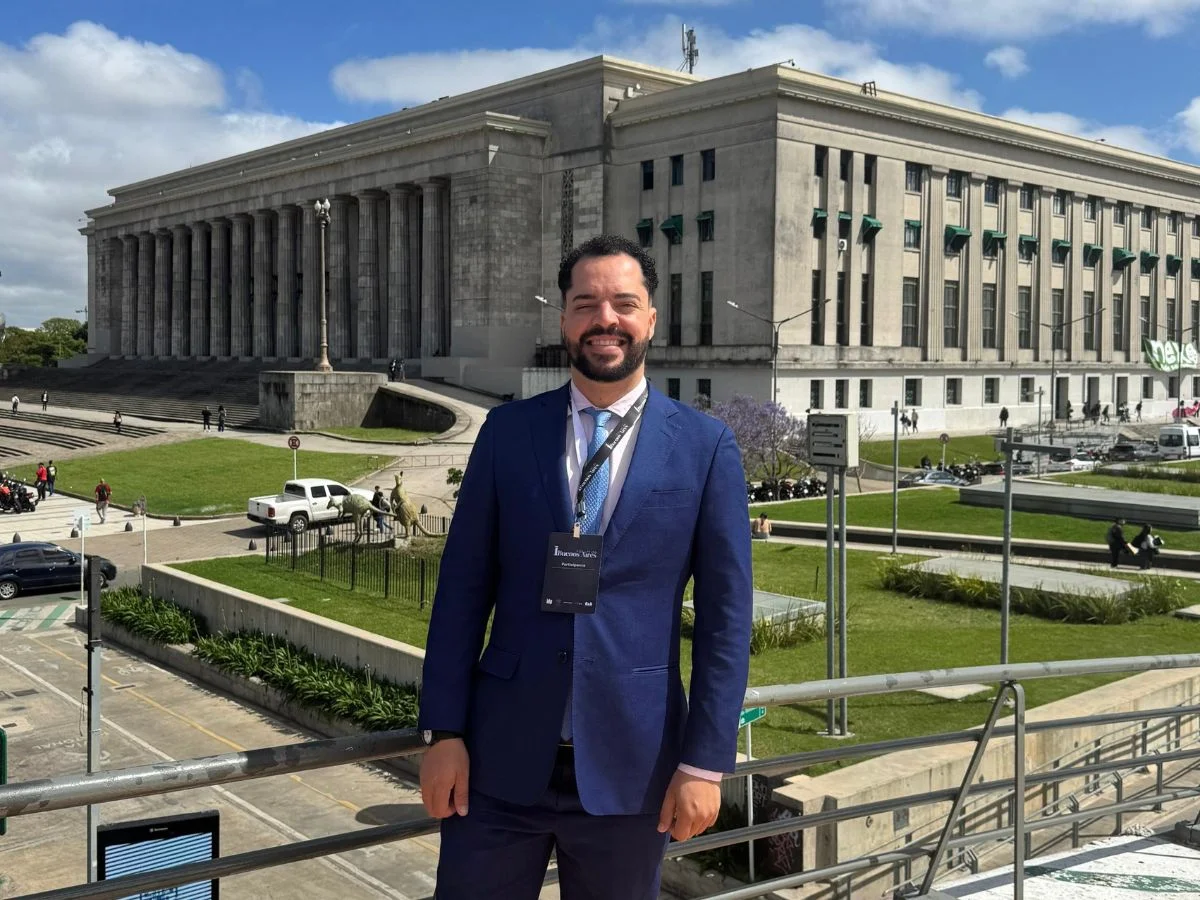 Adriell Fonseca lança livro sobre o Supremo Tribunal Federal e consolida trajetória no Direito Constitucional 3 2