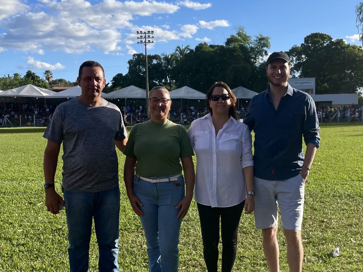 Vice-prefeito Gervam Freitas participa do 26º Torneio do Trabalhador e reforça tradição cultural do futebol em Niquelândia 3 5