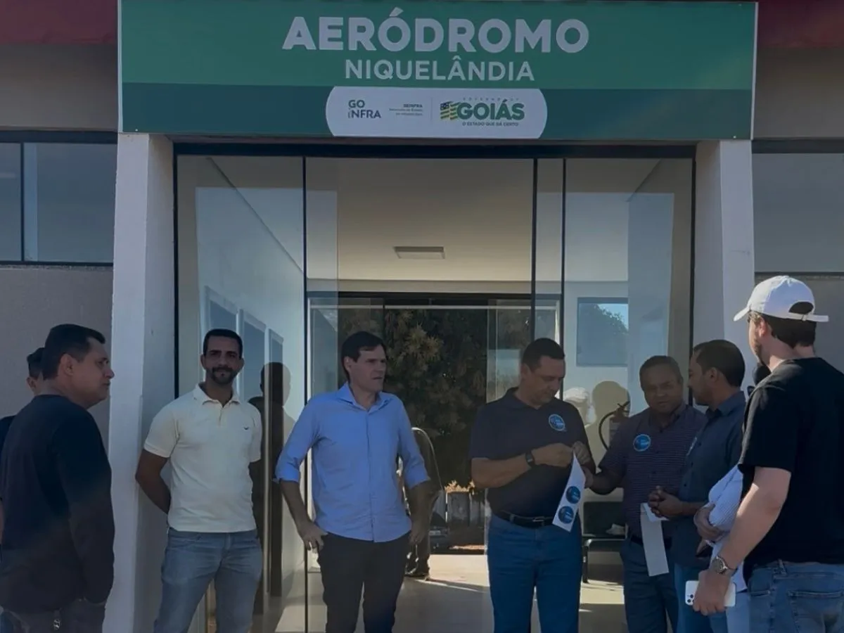 Lissauer Vieira cumpre agenda em Niquelândia em apoio político de Gervam Freitas 1 6